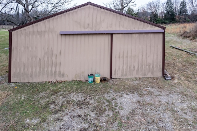 view of outbuilding