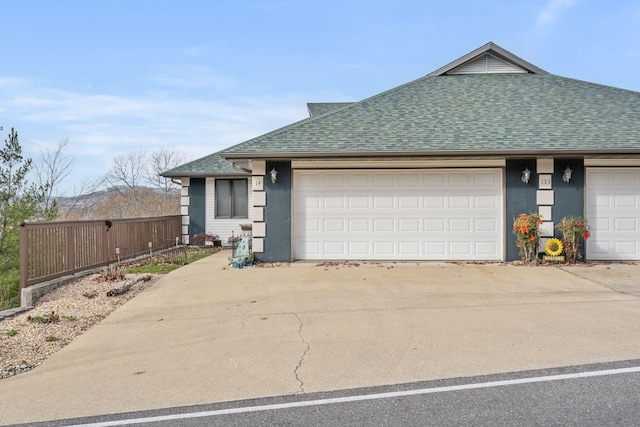 view of front facade with a garage