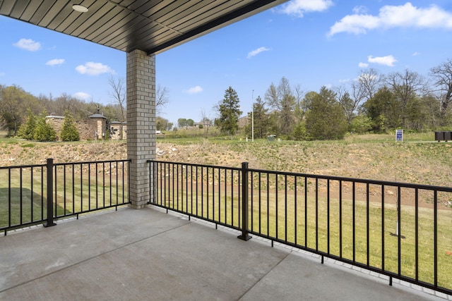252 Hickory Hills Blvd, Springfield, MO 65802 - view of patio / terrace