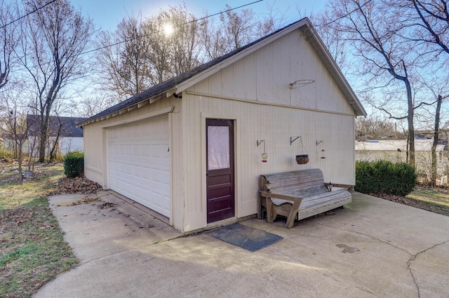 view of outdoor structure with a garage