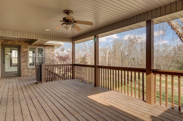 deck with ceiling fan