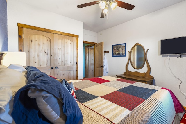 bedroom with ceiling fan