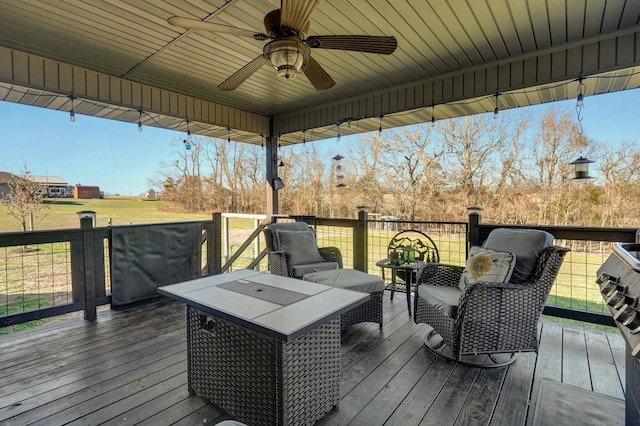 deck with ceiling fan