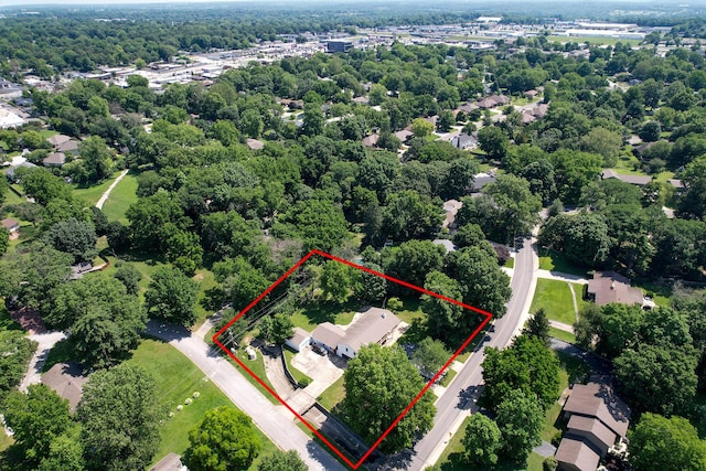 3011 E Lamonta Dr, Springfield, MO 65804 - aerial view of property and surrounding area featuring property boundaries highlighted