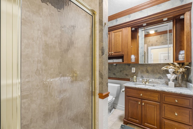 bathroom featuring vanity, crown molding, toilet, tasteful backsplash, and an enclosed shower