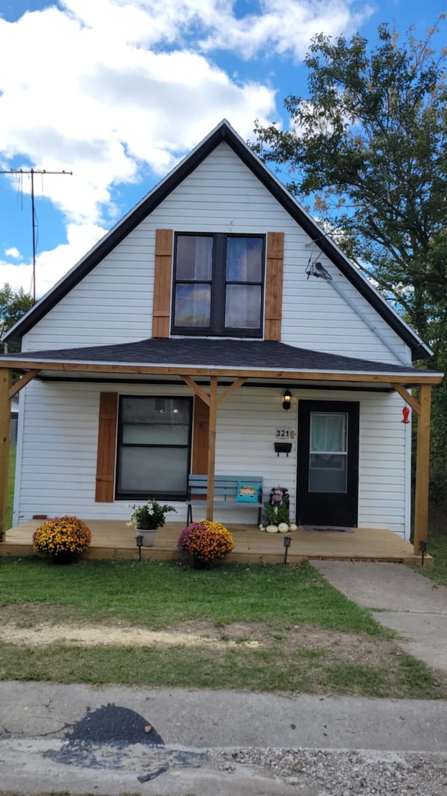 view of front of property with covered porch