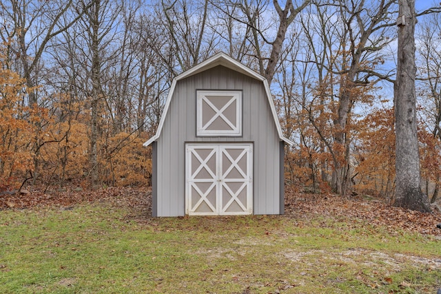 view of outdoor structure