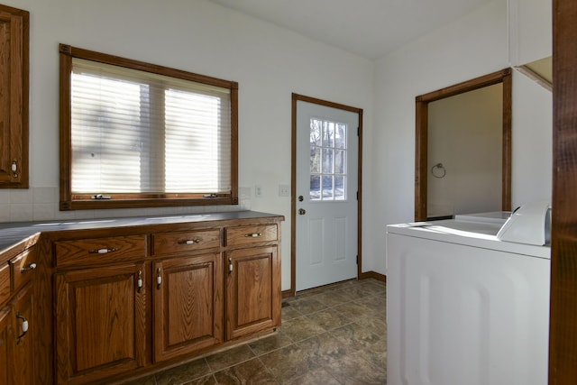 laundry room featuring washer / clothes dryer