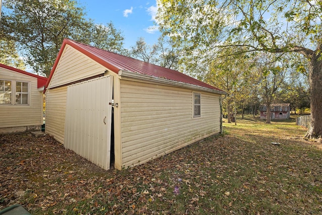 view of outbuilding