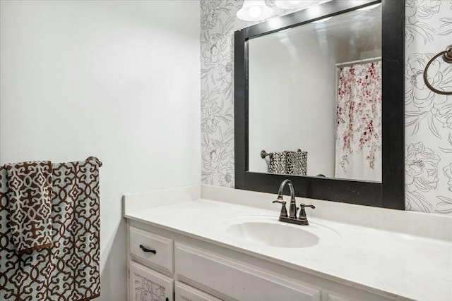 bathroom with vanity