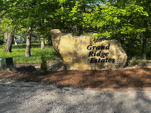 LOT8 Buckskin Rdg, Highlandville, MO 65669