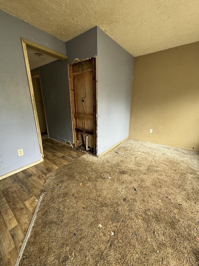 910 S Newton Ave, Springfield, MO 65806 - photo 4