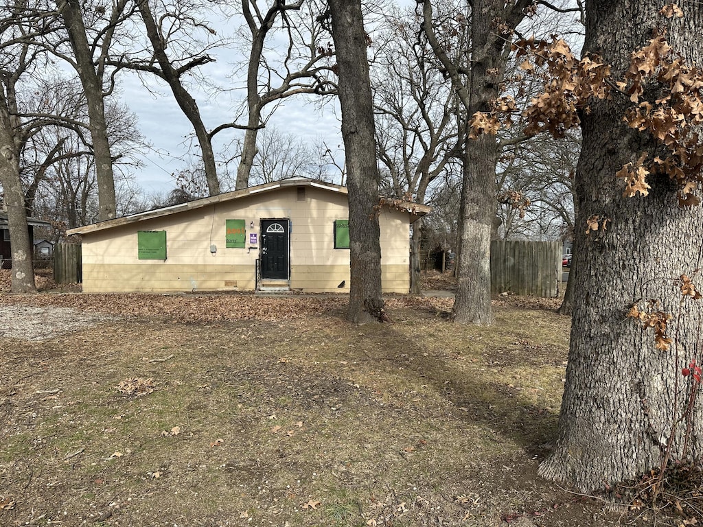 view of front of house