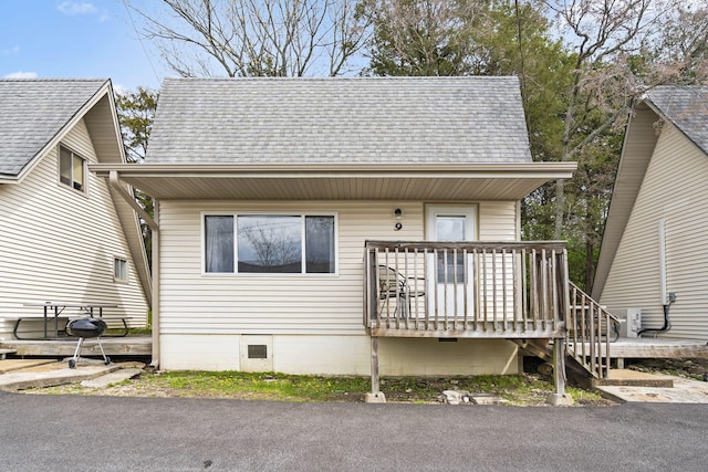 view of front of house