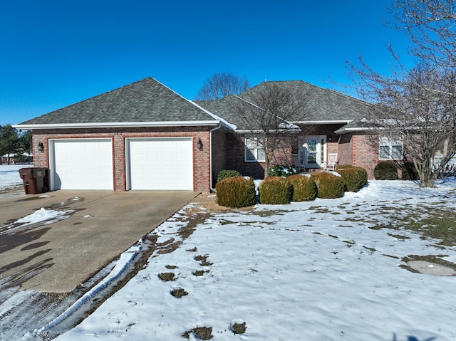 view of front facade with a garage