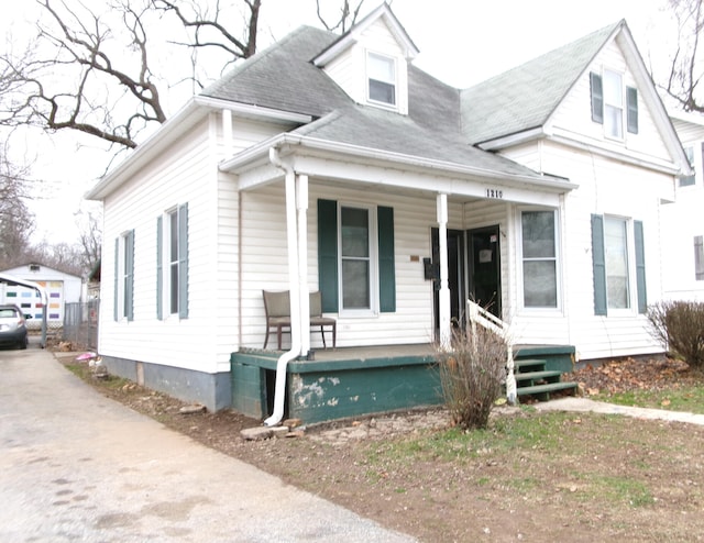 view of front facade featuring covered porch