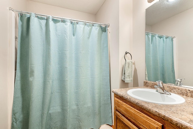 776 S Pinehurst St, Nixa, MO 65714 - bathroom with vanity and curtained shower