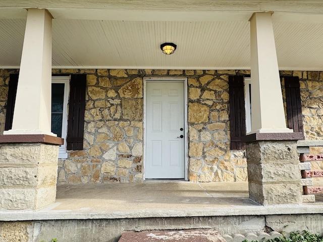 view of entrance to property