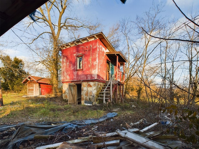 view of outdoor structure