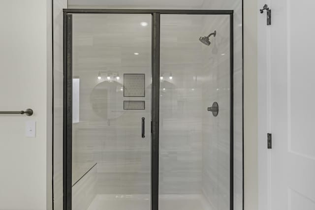 702 S Thornridge Dr, Springfield, MO 65809 - full bathroom featuring a stall shower