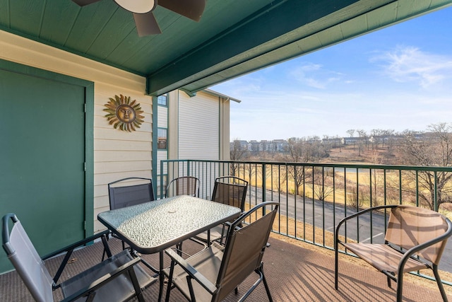 balcony featuring ceiling fan