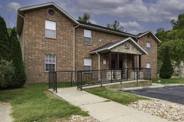 view of front of home with a porch