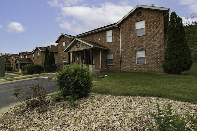 front of property featuring a front yard