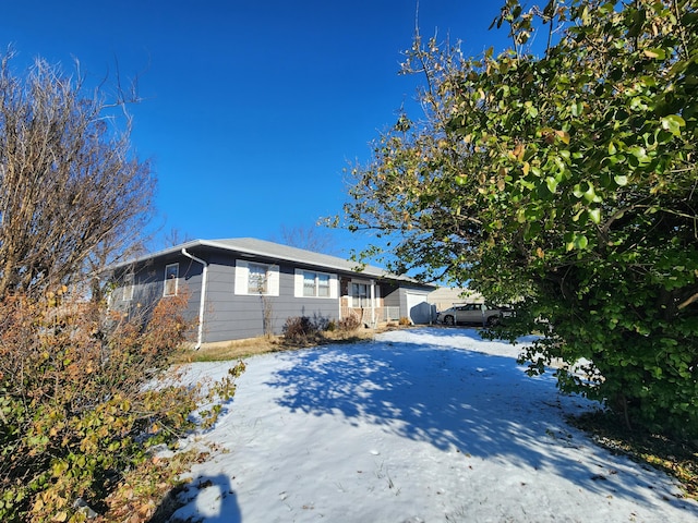 view of front of house