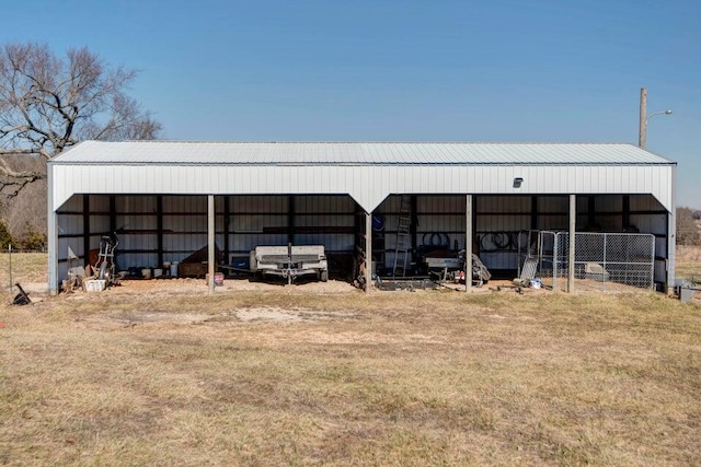 view of outdoor structure