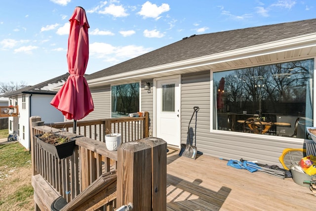 view of wooden deck