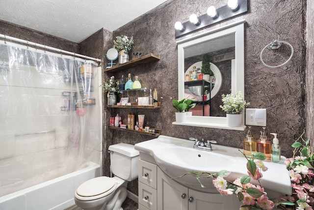 full bathroom with a textured ceiling, toilet, shower / bath combination with curtain, and vanity