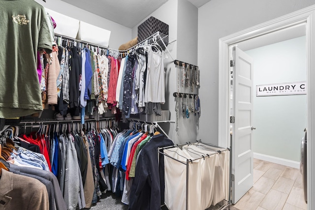 view of spacious closet