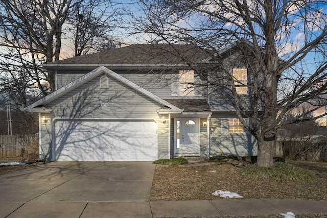 view of front property featuring a garage