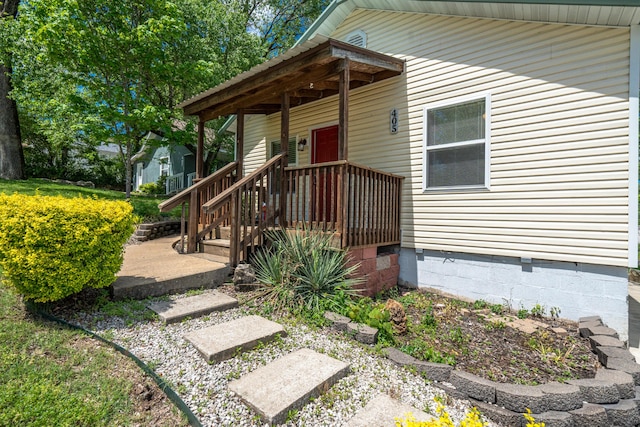 view of doorway to property