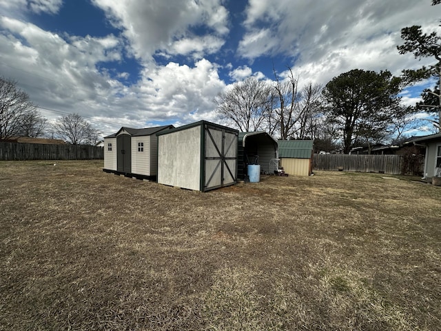 view of outdoor structure featuring a lawn