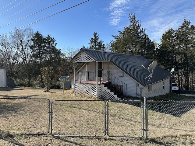 view of front of house