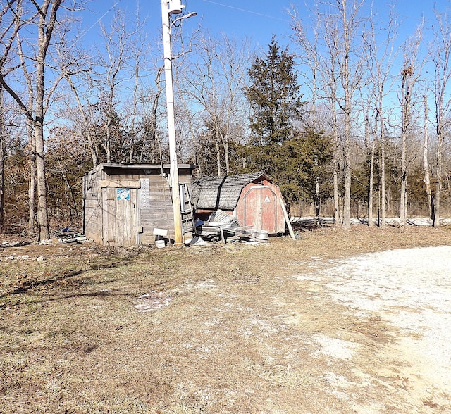 view of outbuilding