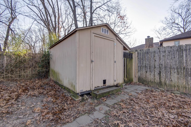 view of outbuilding