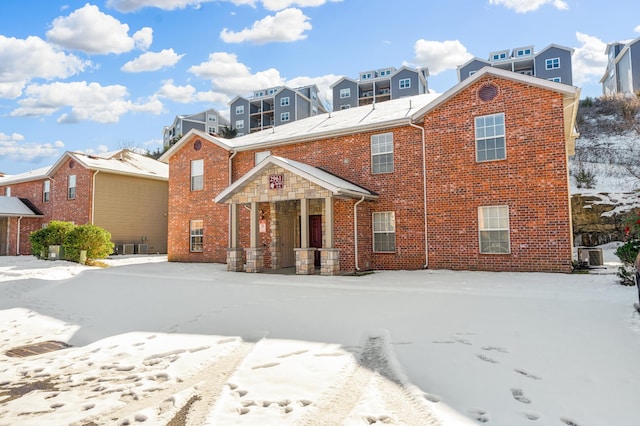 view of front property