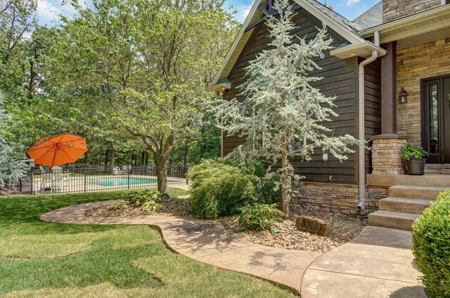 10350 Indian Ridge Ln, Carthage, MO 64836 - view of yard