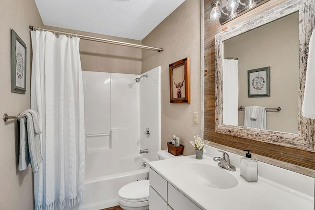 full bathroom featuring vanity, toilet, and shower / bath combo with shower curtain