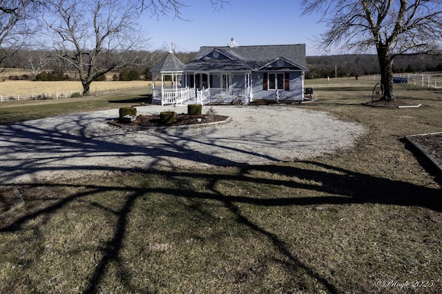 view of front of house featuring a porch