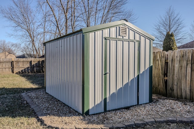 view of outbuilding