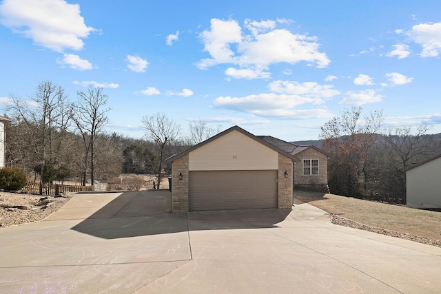 view of front facade with a garage