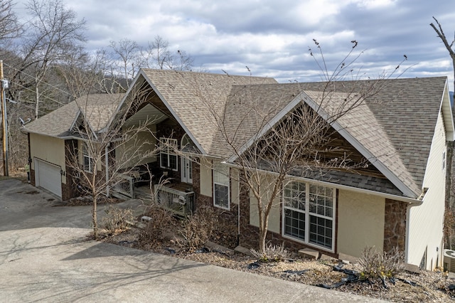 view of front of house with a garage