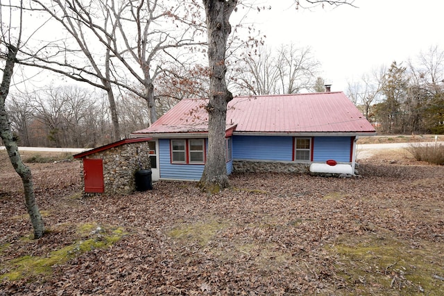 view of side of property