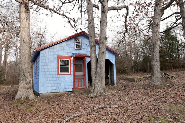 view of outdoor structure