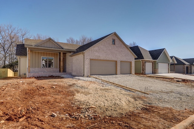 view of front facade with a garage