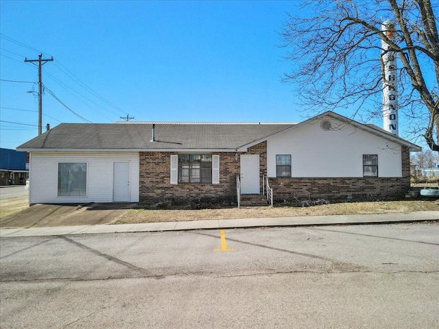 view of front of house