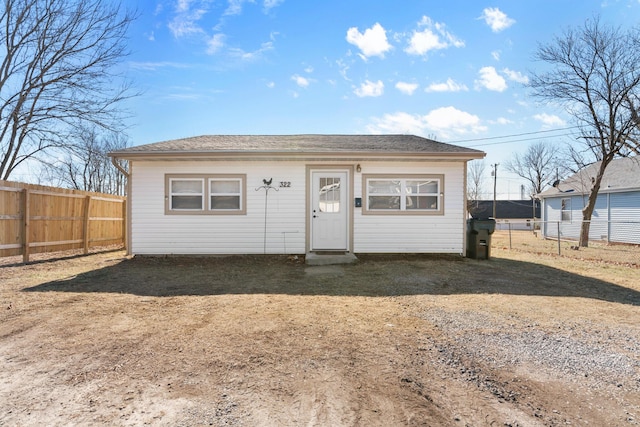 view of front of property